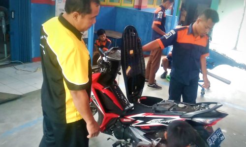 Teknik Bisnis Sepeda Motor